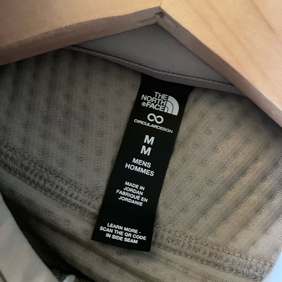 THE NORTH FACE DotKnit Thermal 1/4-Zip Long Sleeve Tan Men’s Top Size M - Picture 12 of 13